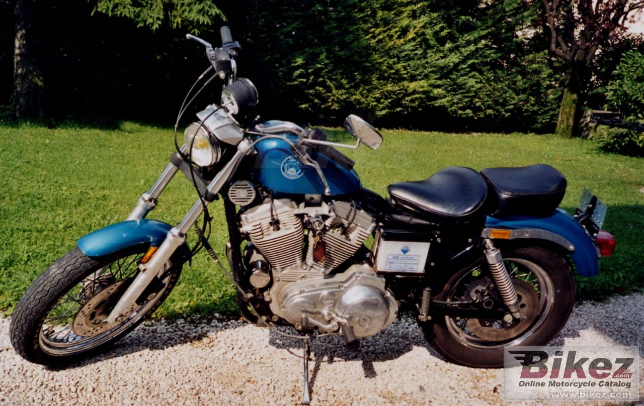 Big nymous user. xlh sportster 883 standard picture and wallpaper from Bikez.com